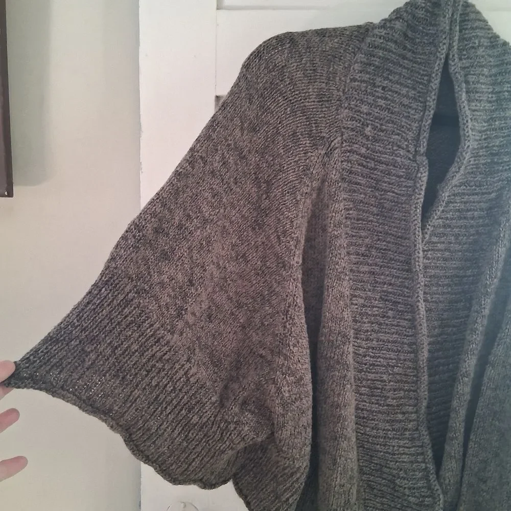 Soft Surroundings Chiang Mai Crossover Wrap Cardigan Sweater Cape Poncho Sz S/M - Picture 5 of 13